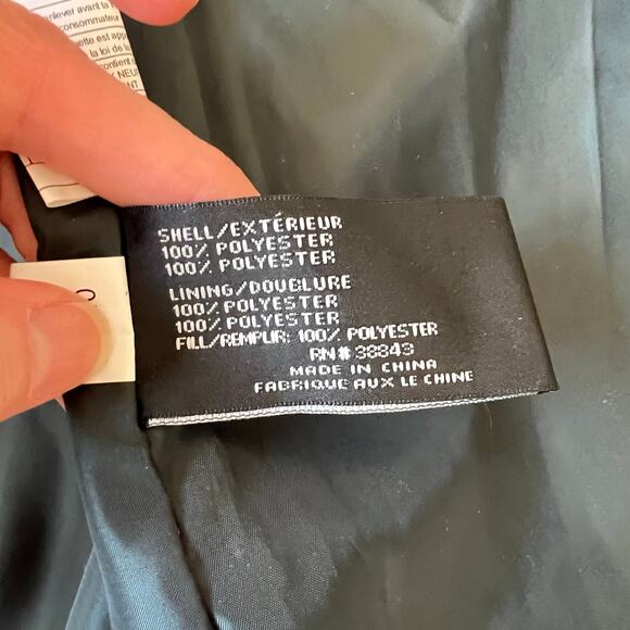 Via Spiga Women’s Evergreen Quilted Belted Coat Size M Gold Hardware - Picture 13 of 13